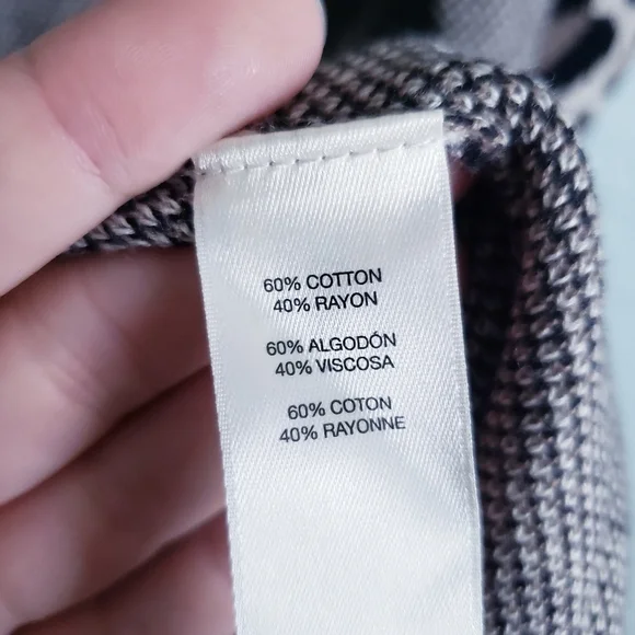 Chicos Maggie Jacquard Leopard-Print Vest - Picture 7 of 8